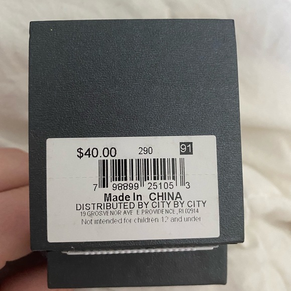 NEW Double Loop Ring 💍 - Picture 2 of 3